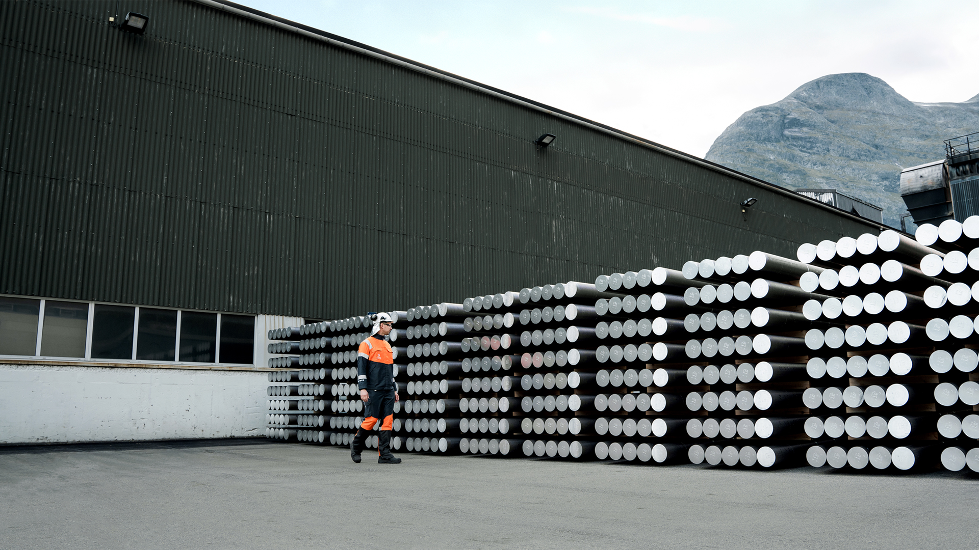 A Hydro employee in Sunndal, Norway