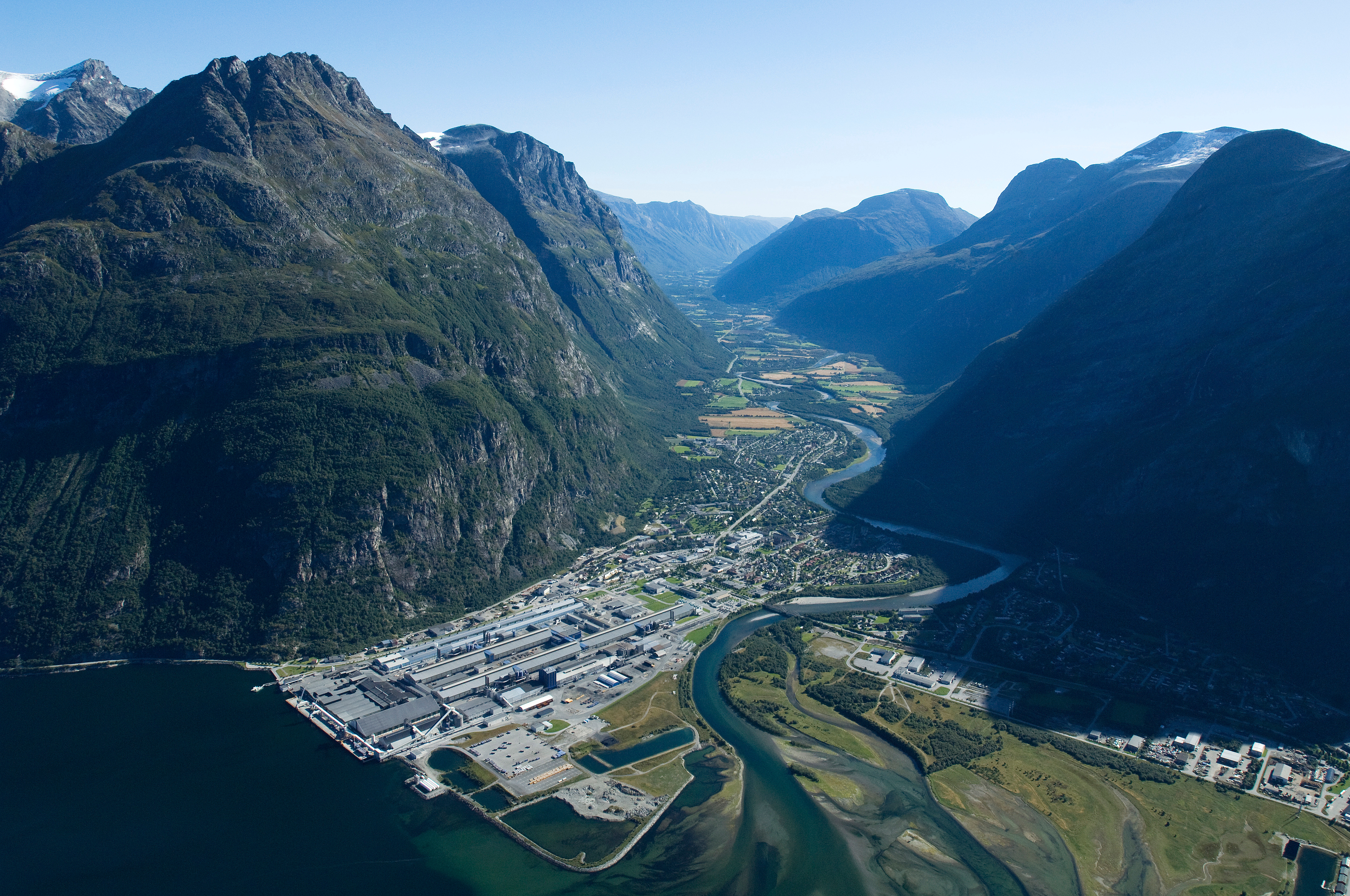 PAGE-2-Permanent-article-for-CCS