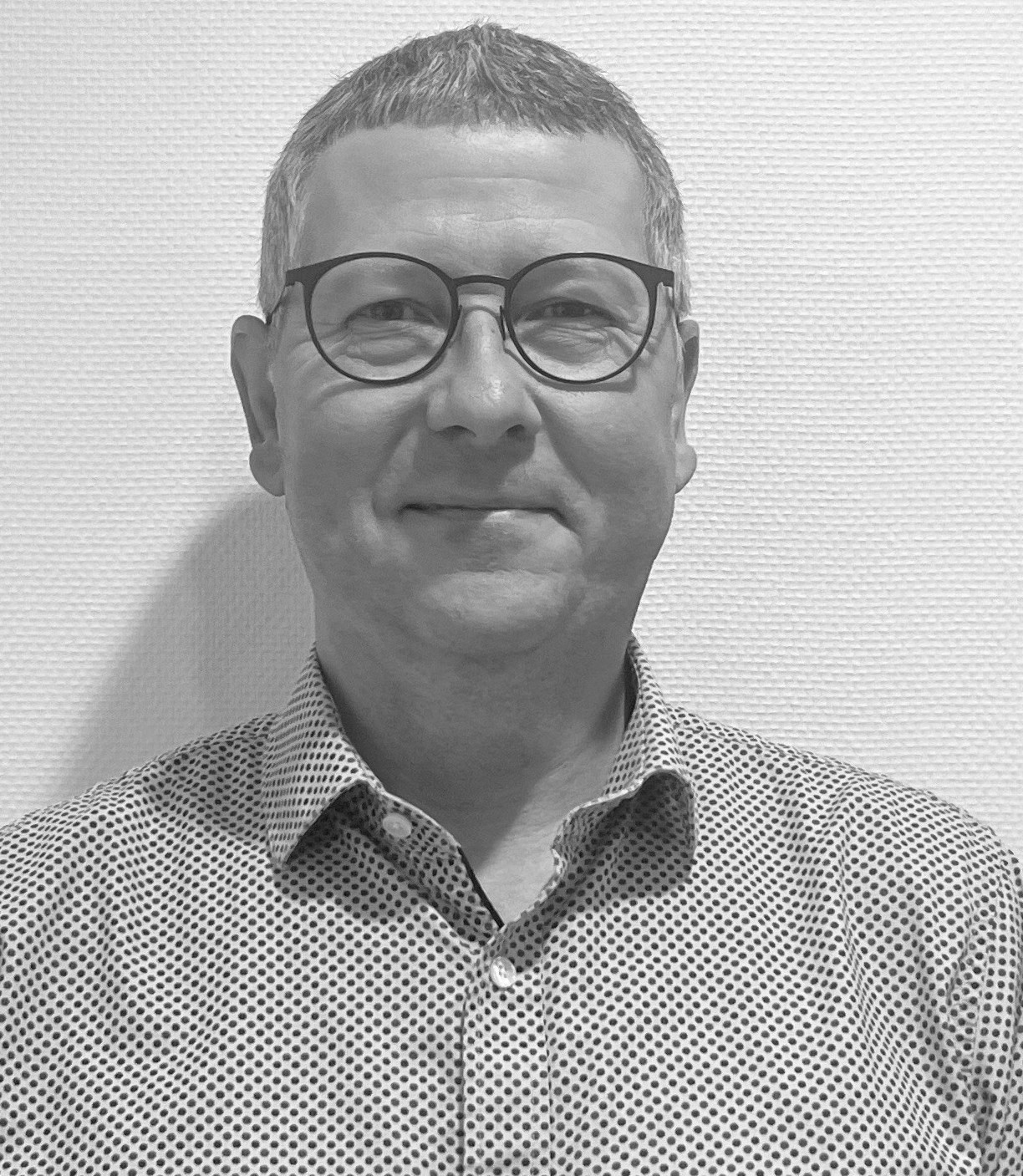 a man wearing glasses